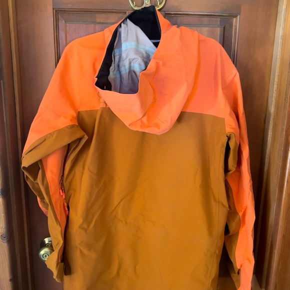 Men's S Trew Gear PRIMO Vibrant Orange and Brown Ski Jacket (coral/copper) - Picture 2 of 8